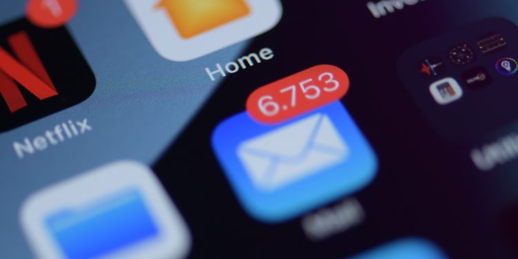 Mükemmel E-Posta İmzası Nasıl Hazırlanır?